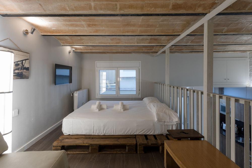 Bbarcelona Poblenou Beach Flats Екстериор снимка